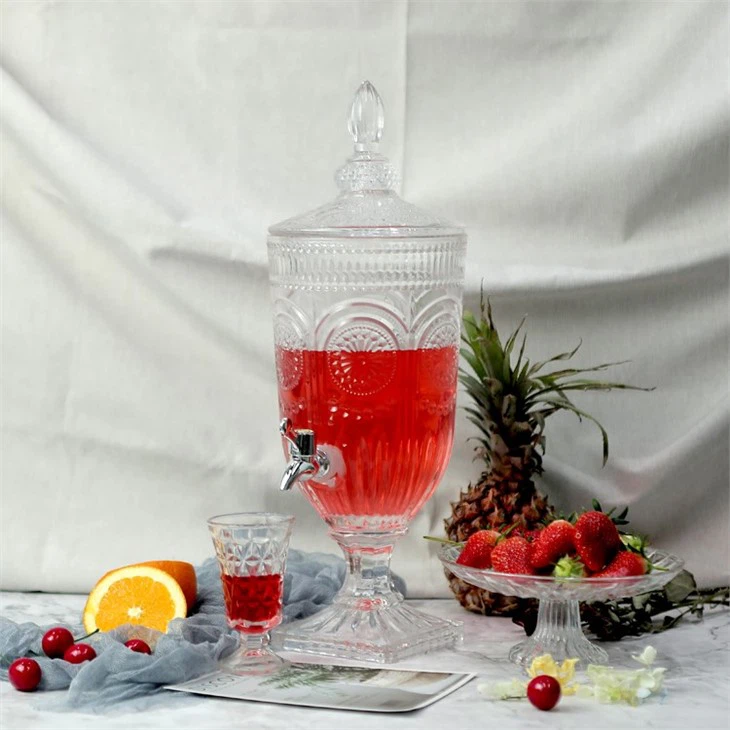 Drink Dispenser With Tap