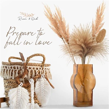 Кехлибарена стъклена ваза за модерен декор